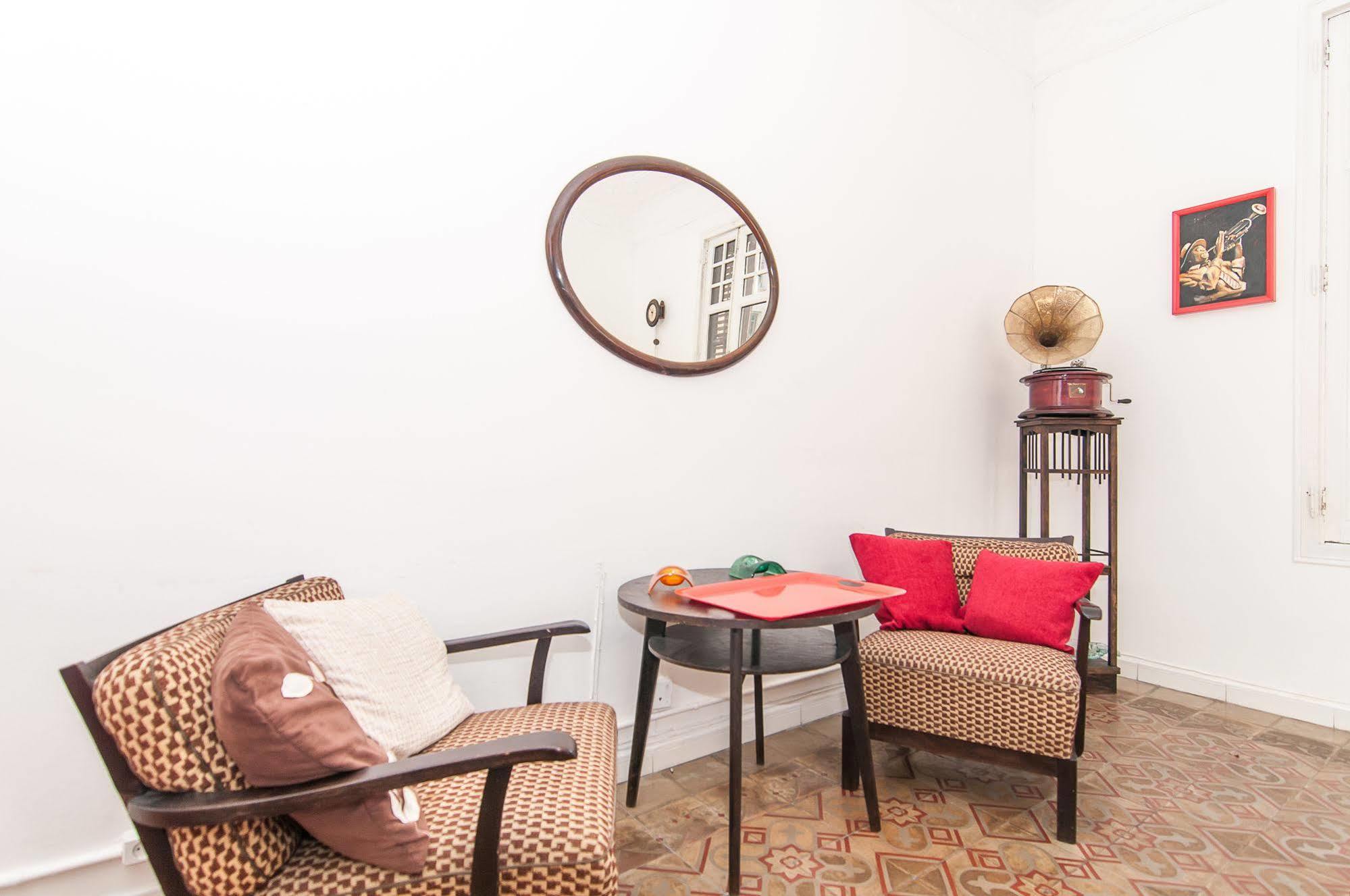 Bed and Breakfast Casa Trianon Барселона Экстерьер фото