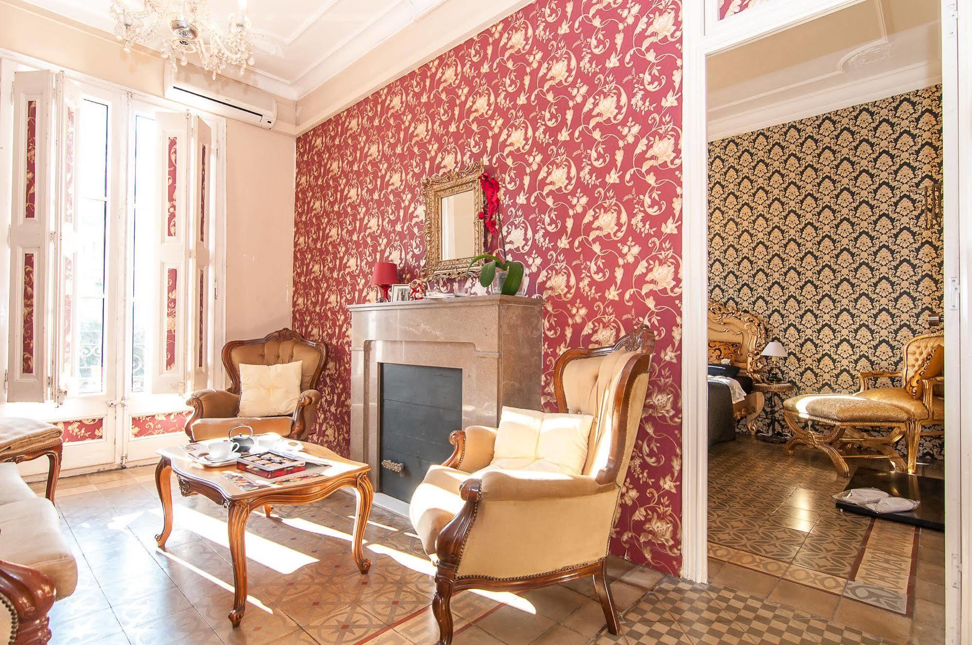 Bed and Breakfast Casa Trianon Барселона Экстерьер фото